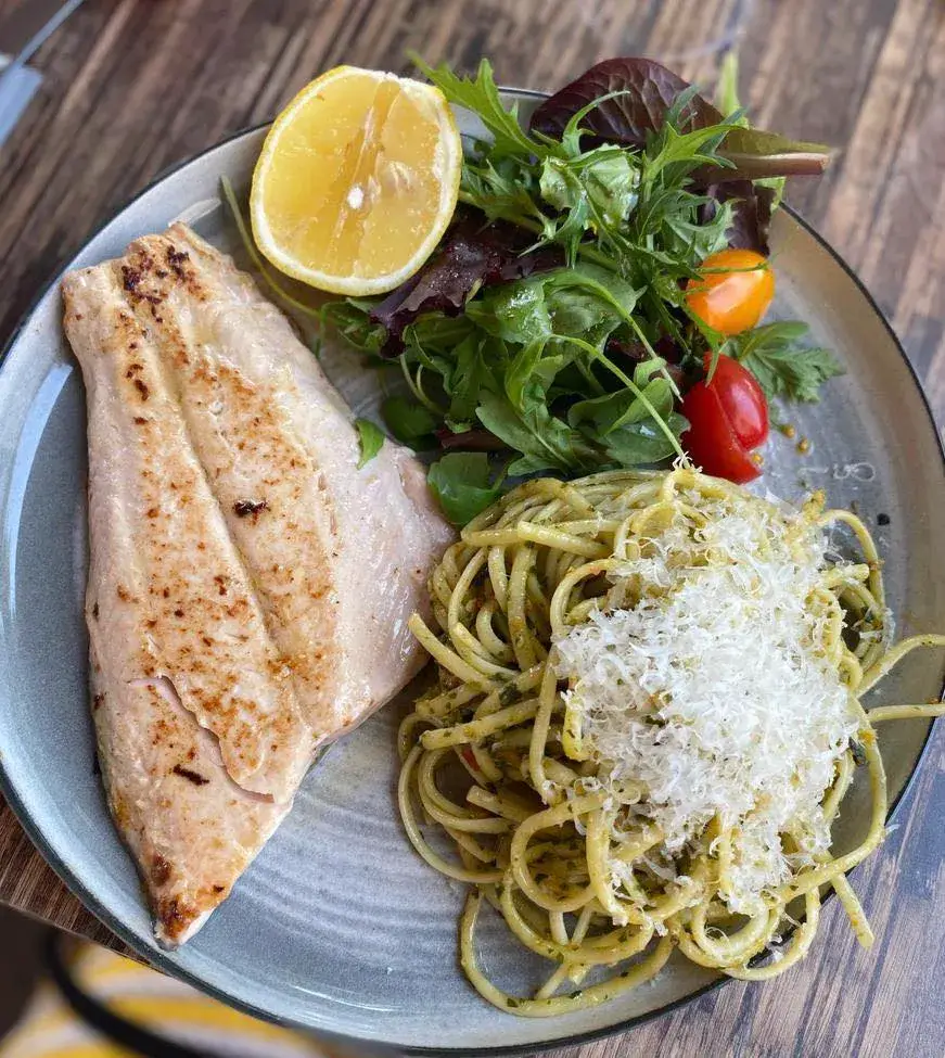 restaurant-poissonnerie-de-l-estaque (11)